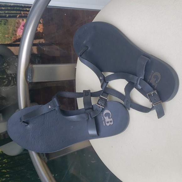 NOT AVAILABLE - Picture 4 of 4